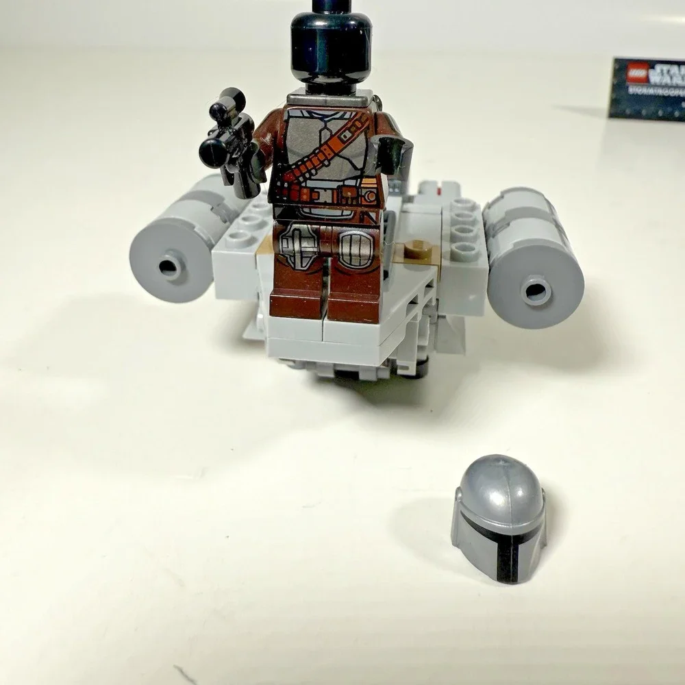 LEGO Star Wars The Mandalorian N-1 Starfighter Microfighter 75363 Kids Grey Set